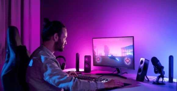 Tira Led Philips Hue Play Gradient para PC 32